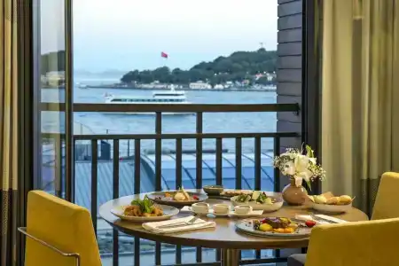 Novotel Istanbul Bosphorus - 11