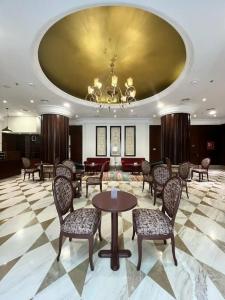 City Seasons Suites - 17