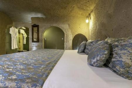 Adora Cave Suites - - 51