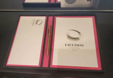 Fauchon l'Hôtel Paris - 19