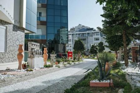 Onkel Rada Apart - 84