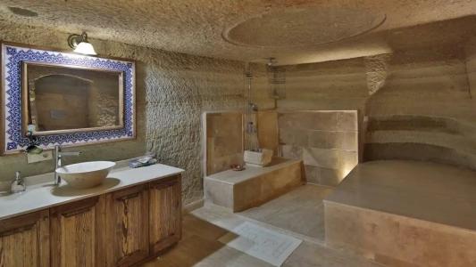 Family Cave Suite - 91