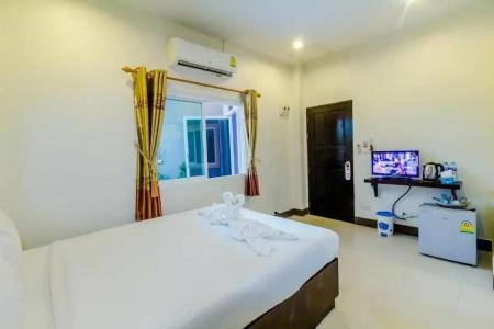 Baan Yuyen Karon Guesthouse - 32
