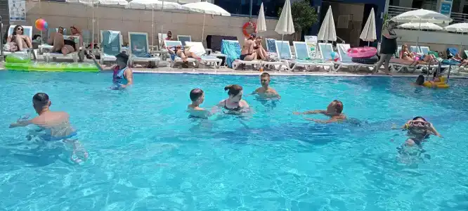 Kleopatra Ramira - All Inclusive - 94