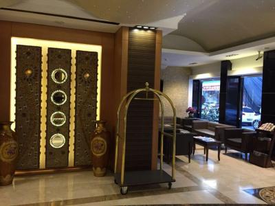 Marlight Boutique - 46