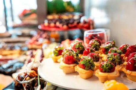 Charisma De Luxe - 31