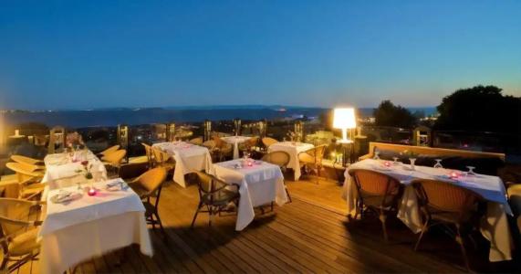 GLK PREMIER Regency Suites & Spa - 45