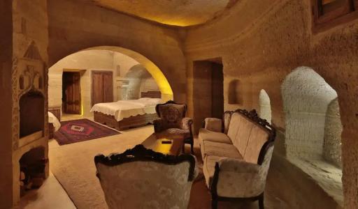 Family Cave Suite - 69