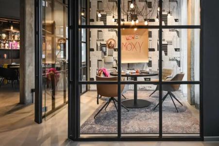 Moxy Dresden Neustadt - 22