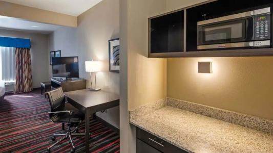 Best Western Plus Tech Medical Center Inn - 20