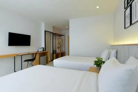 Ruenthip Pattaya - 90