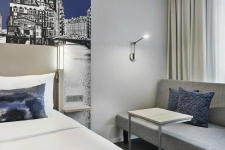 Courtyard by Marriott Hamburg City - 33
