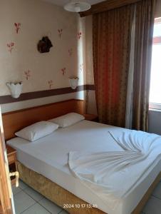 Best Life Apart - 42