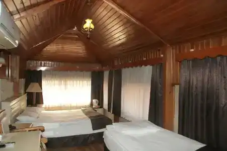 Zeynep Hanim Konagi - 72