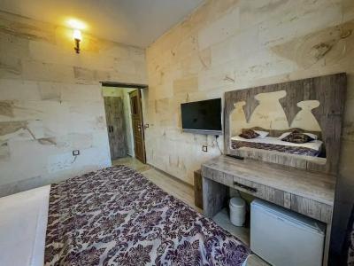 Yusuf Bey House - 59