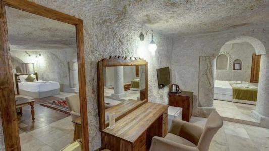 Elegance Cave Suites & Restaurant - 84