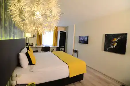Tempo Suites Airport - 0