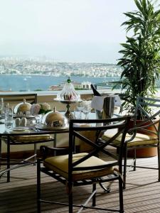 Divan Istanbul - 14