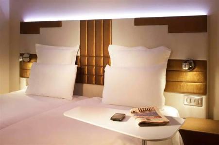 Mercure Paris Opéra Faubourg Montmartre - 19