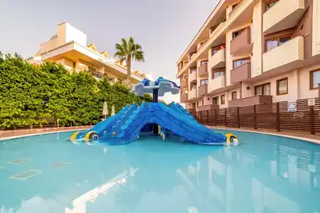 Primasol Hane Family Resort - 38