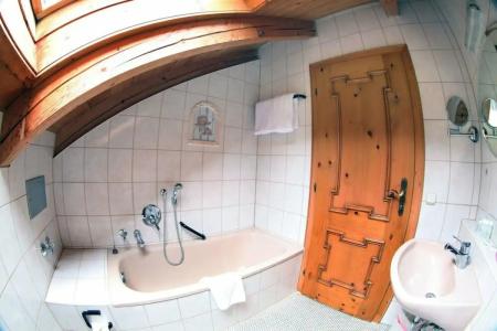 Blaue Gams ***S - 40