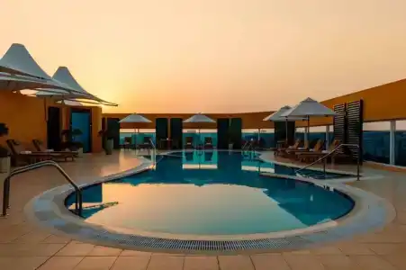 Four Points by Sheraton Downtown Dubai - 73