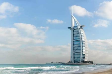 Staybridge Suites Dubai Internet City, an IHG - 11