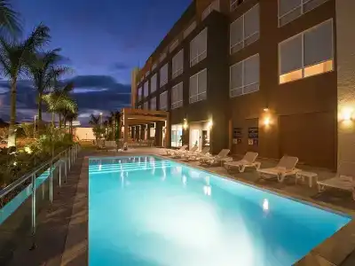 Four Points by Sheraton - 49