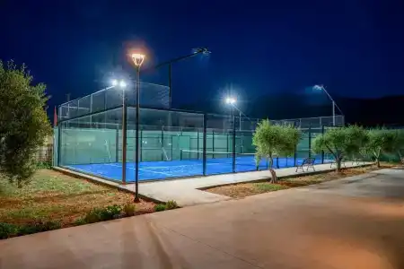 High Beach Resort - 9