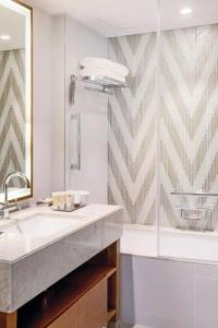 Novotel Deira City Centre - 44