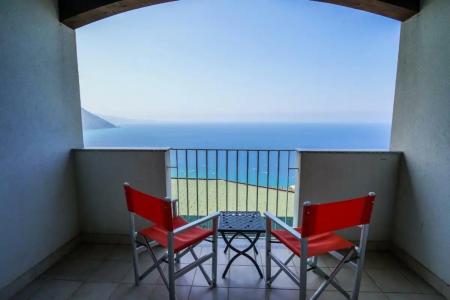 GH Avalon Sikani - 80