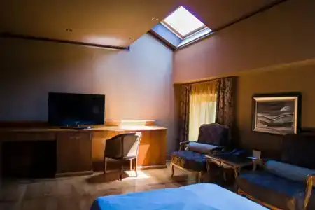 Ventura Boutique - 31