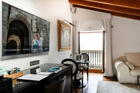 Mirador de Dalt Vila-Relais & Chateaux - 3