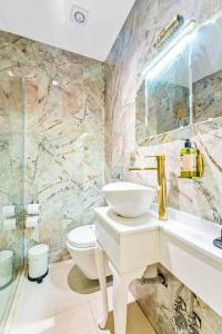 Elegance East - 31