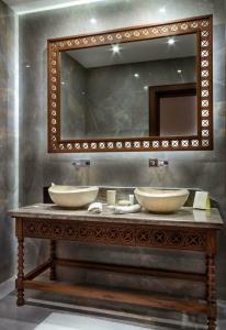 Souq Waqif Boutiques - Tivoli - 12