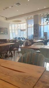 Leva and Suites, Mazaya Centre - 93
