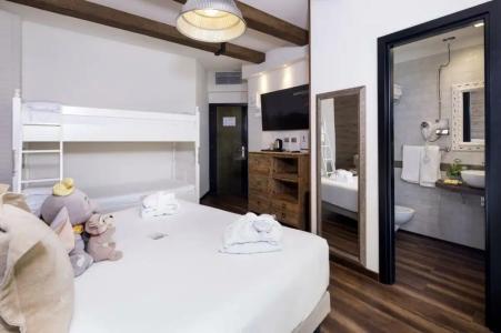 Best Western Maison B - 44