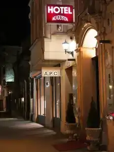 Augusta Am Kurfürstendamm - 15