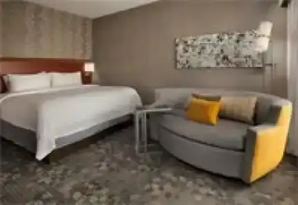 Courtyard by Marriott Harrisburg Hershey - 29