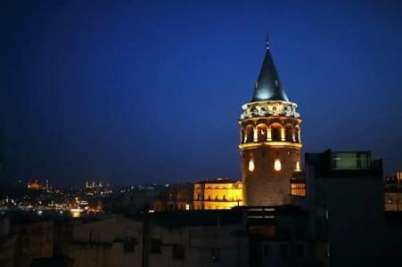 Duo Galata - 1