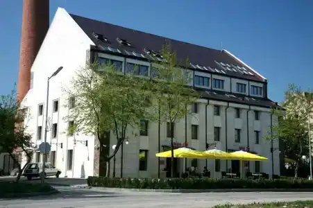 Ventura Boutique - 4