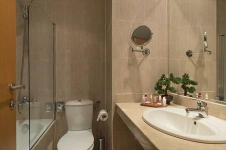 Expo Sofia - Free Arrival shuttle bus - Free Parking - Free Compliments - Free Wi-Fi - 67