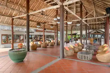 SAii Phi Phi Island Village - 94