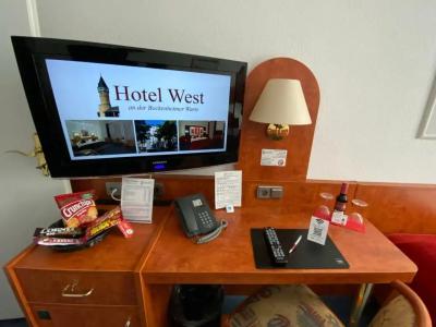 West an der Bockenheimer Warte - 4