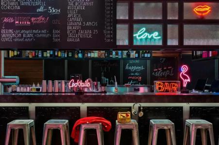 Moxy Frankfurt City Center - 41