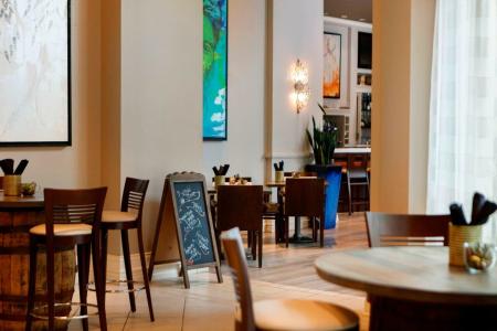 Renaissance Tampa International Plaza - 35