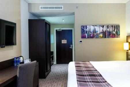 Premier Inn Dubai Al Jaddaf - 88
