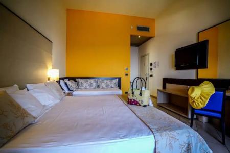 GH Avalon Sikani - 81