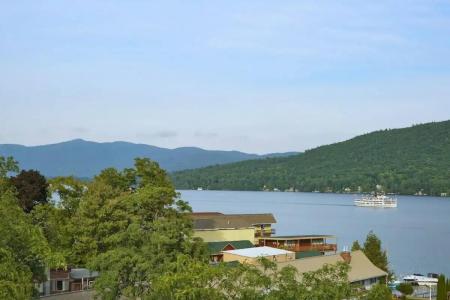 Courtyard by Marriott Lake George - 36