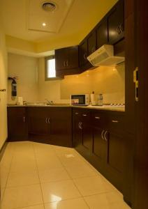 City Seasons Suites - 58